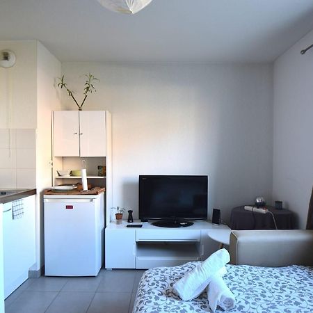Studio Gare St Roch 1Er Etage - Air Rental Montpellier Kültér fotó
